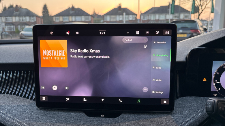 Skoda Superb 2.0 TDI SE Technology 5dr DSG Diesel Estate